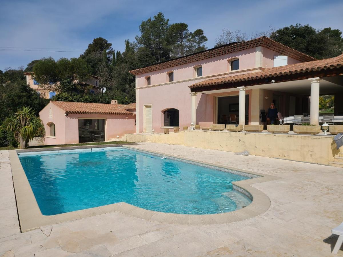 Villa Mycenes Gareoult Экстерьер фото